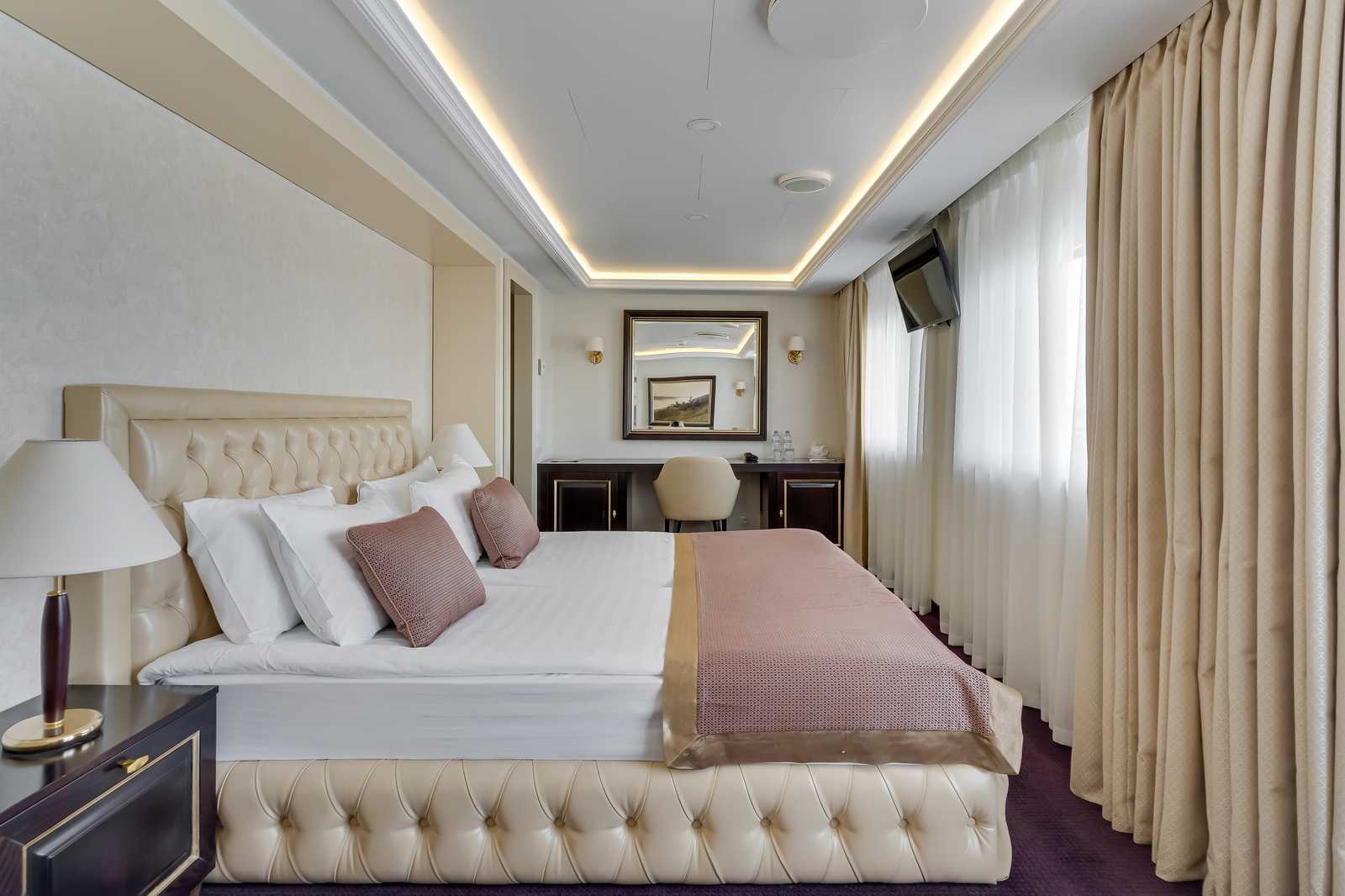 cruiseImg3
