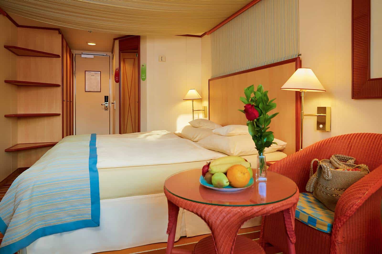 cruiseImg2