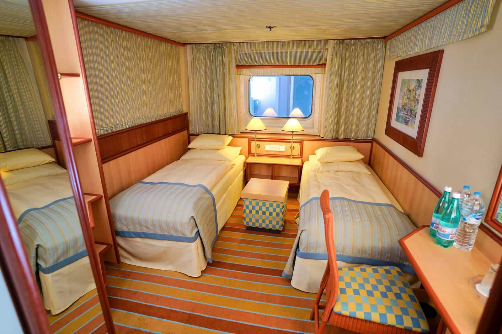 cruiseImg1