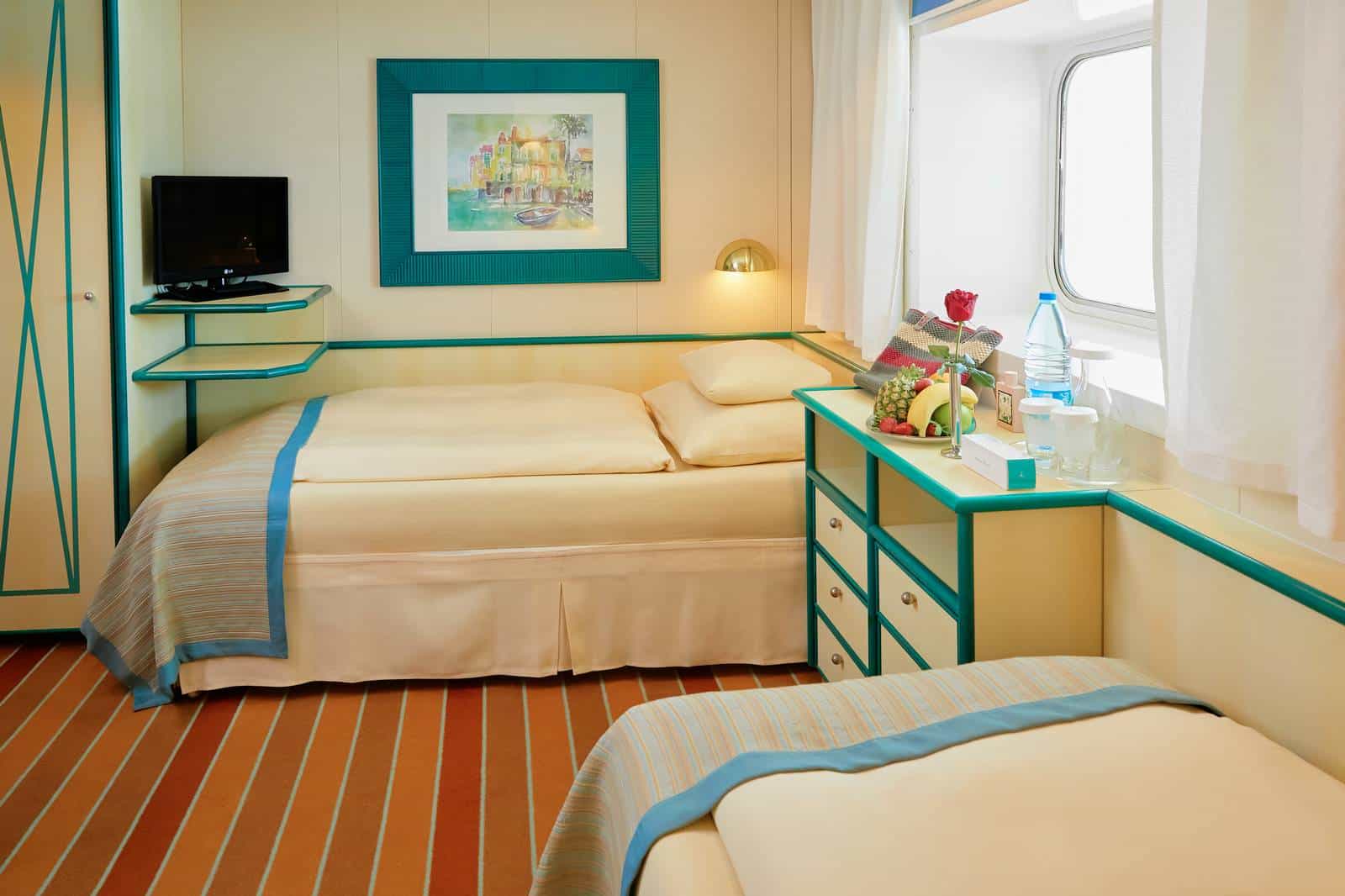 cruiseImg1