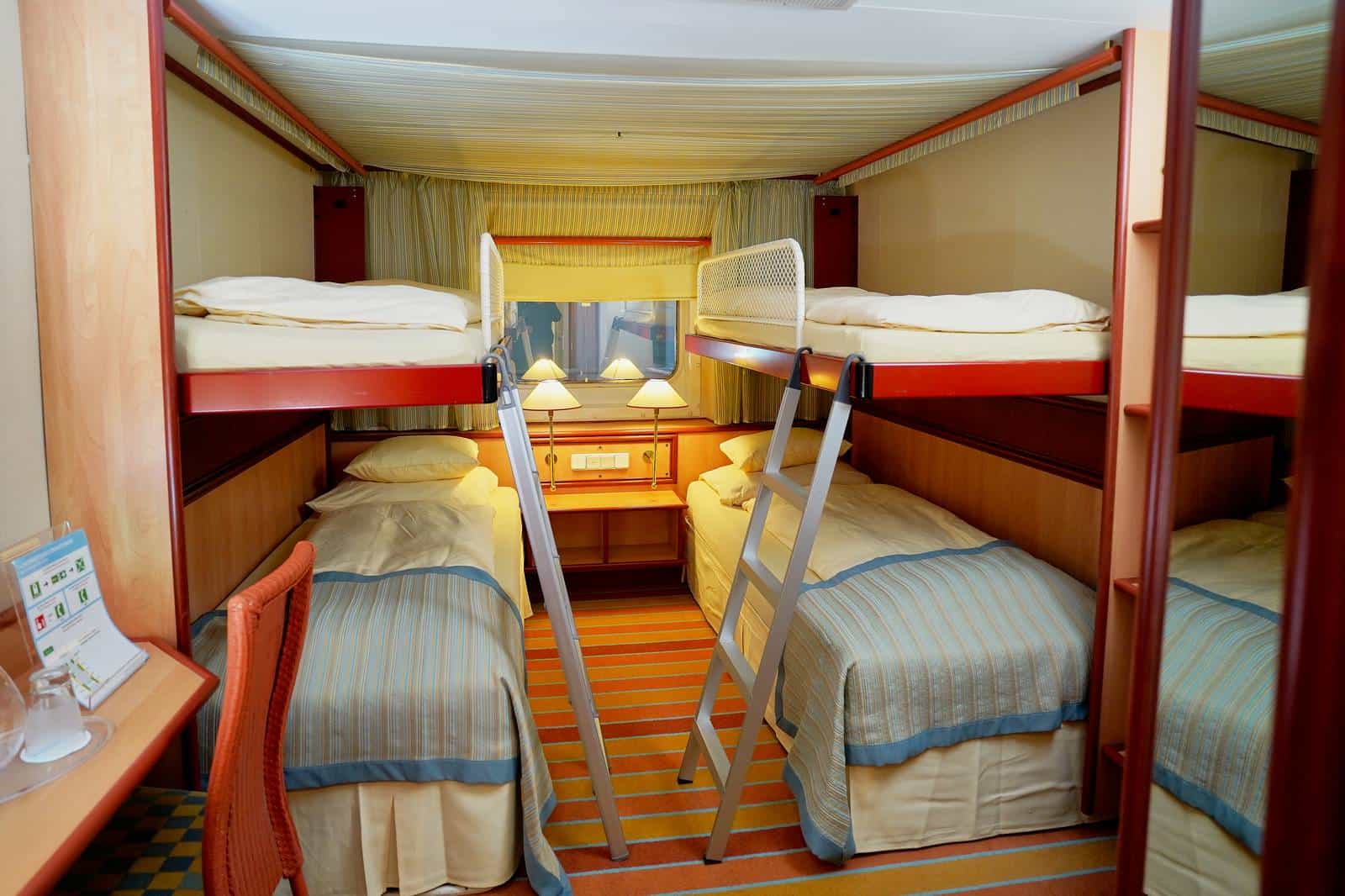 cruiseImg1