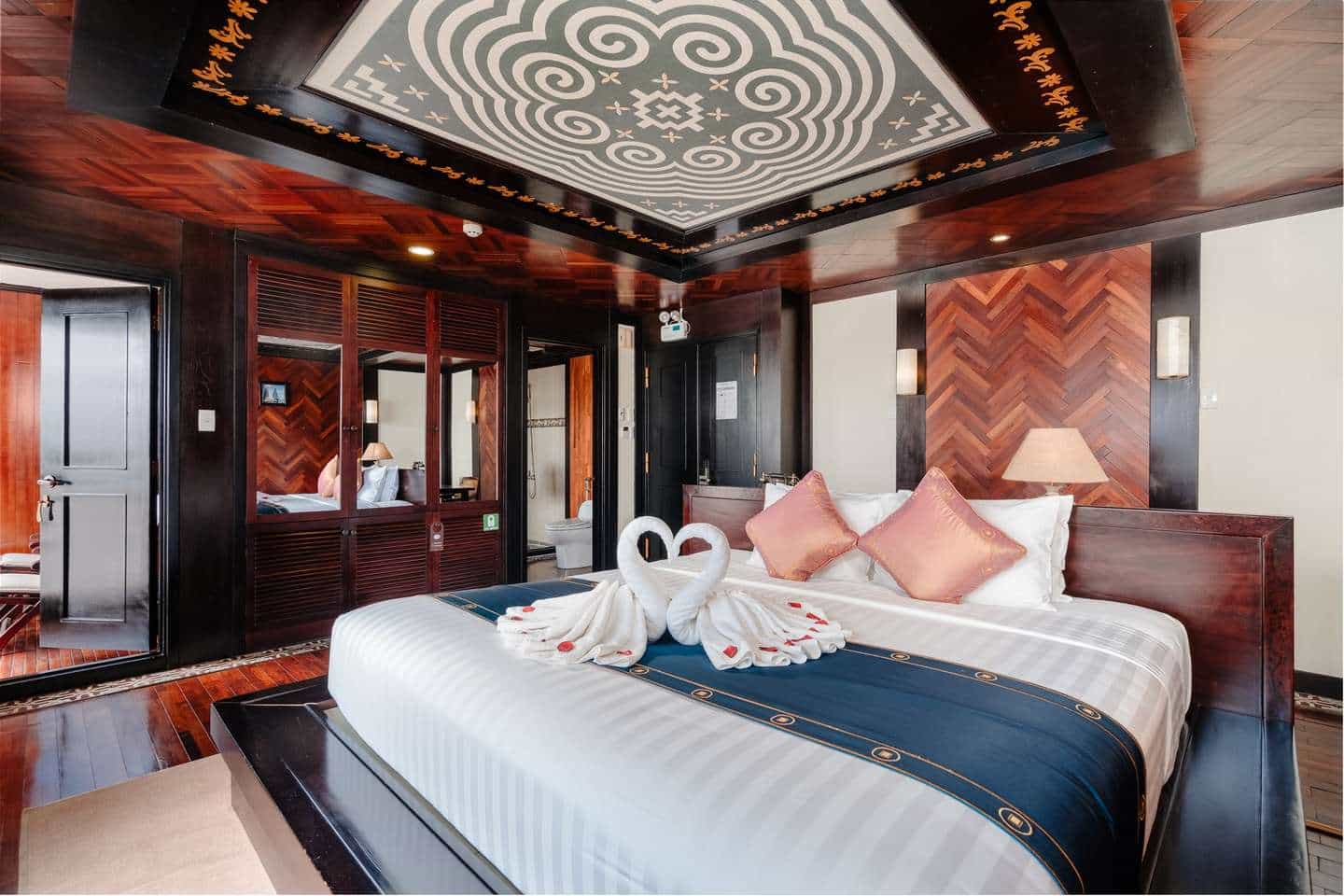 cruiseImg5