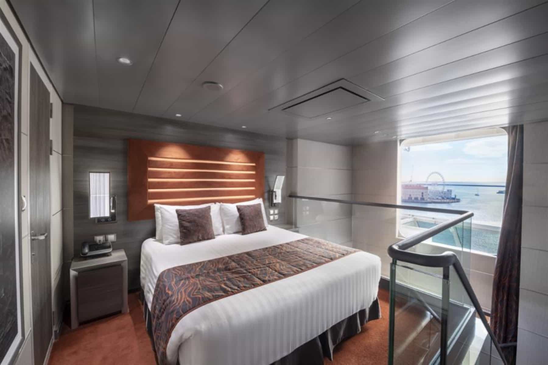 cruiseImg1