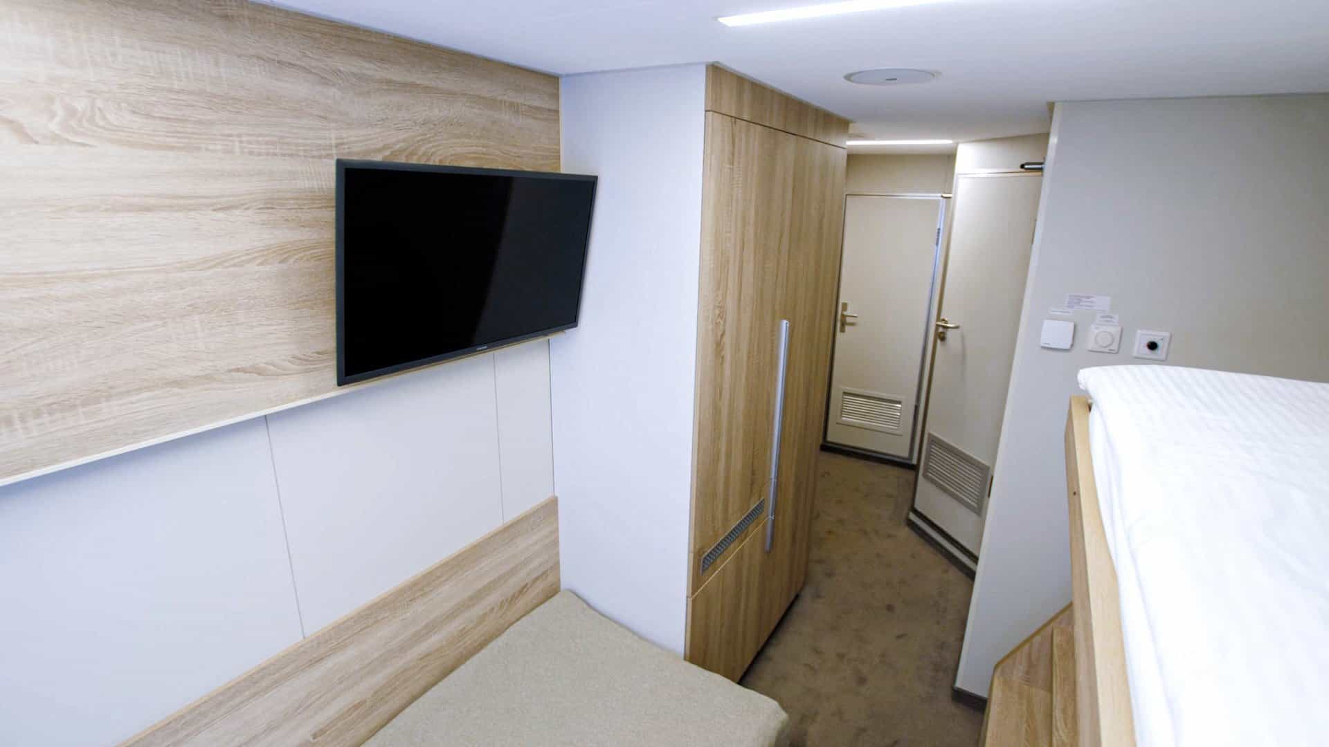 cruiseImg2