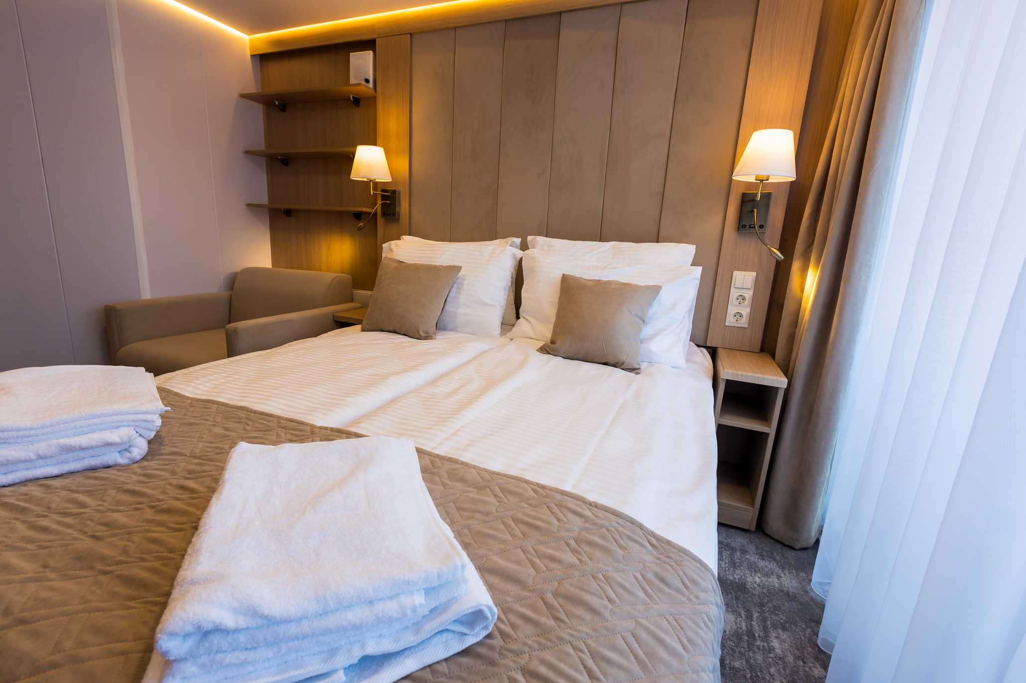 Deluxe mit Balkon auf dem Oberdeck